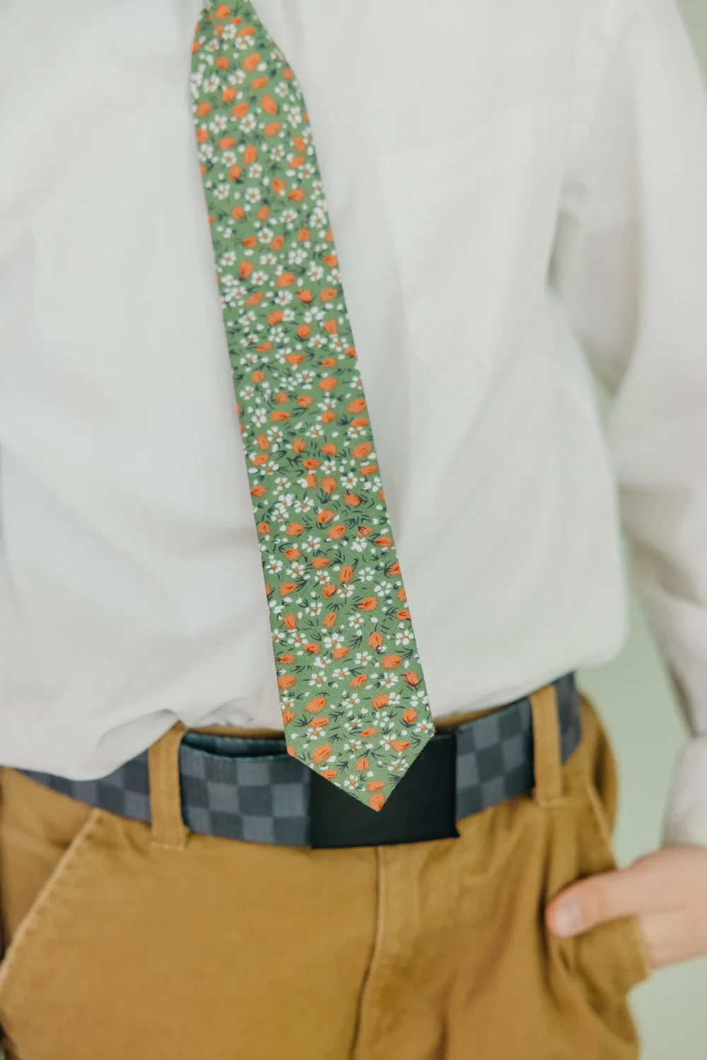 Calla Lily Boys Tie