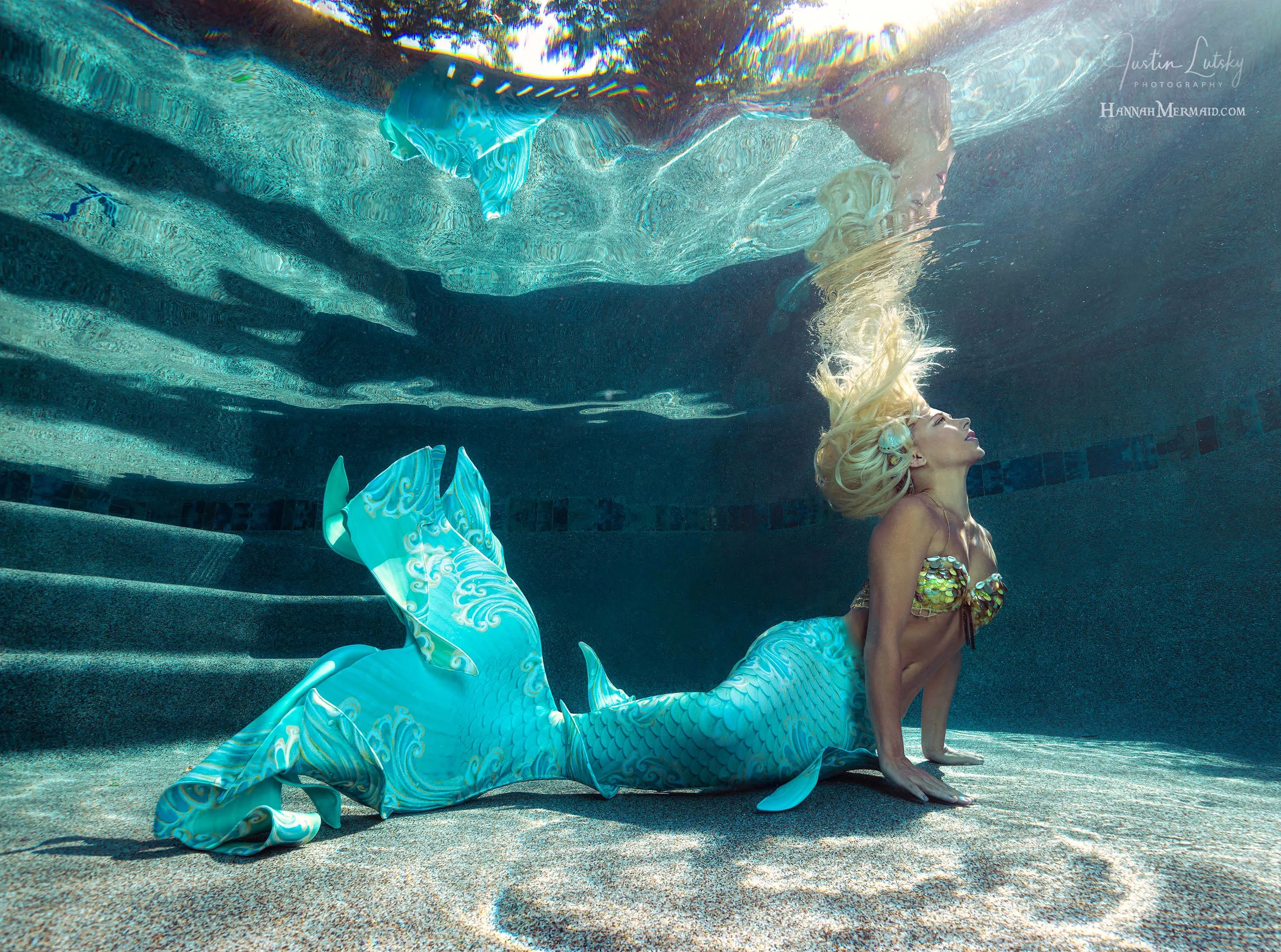 Hannah Mermaid Golden Wave GalleryTail - In Stock