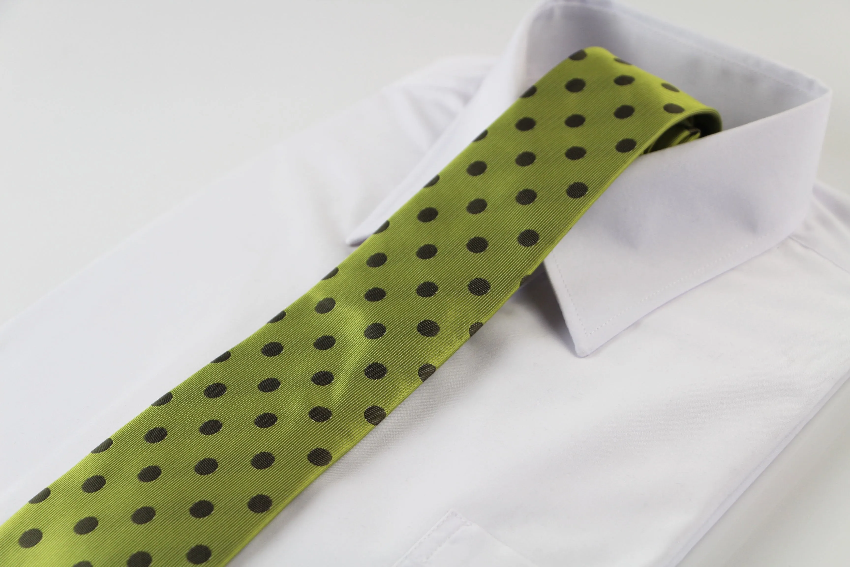 Mens Olive Green & Brown Polka Dot Patterned 8cm Neck Tie