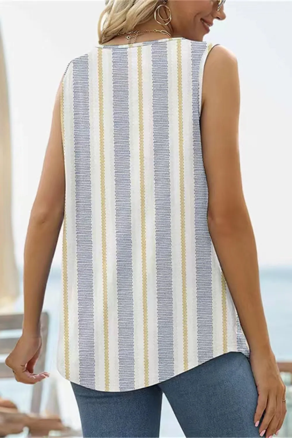 Printed Square Neck Curved Hem Tank