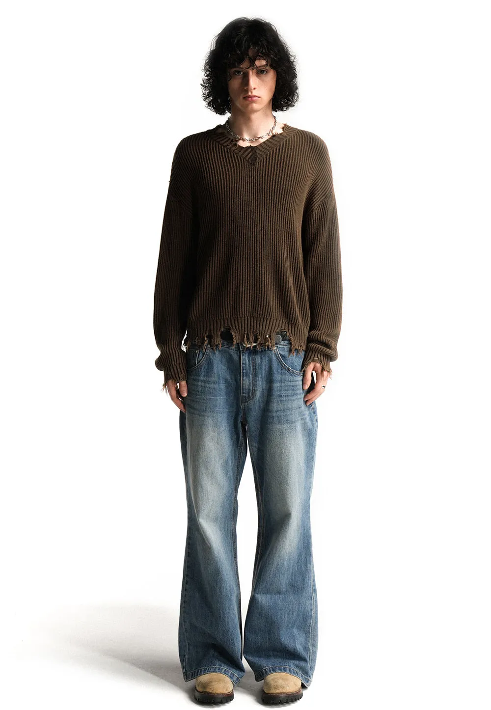 V-neck distressed knit brown